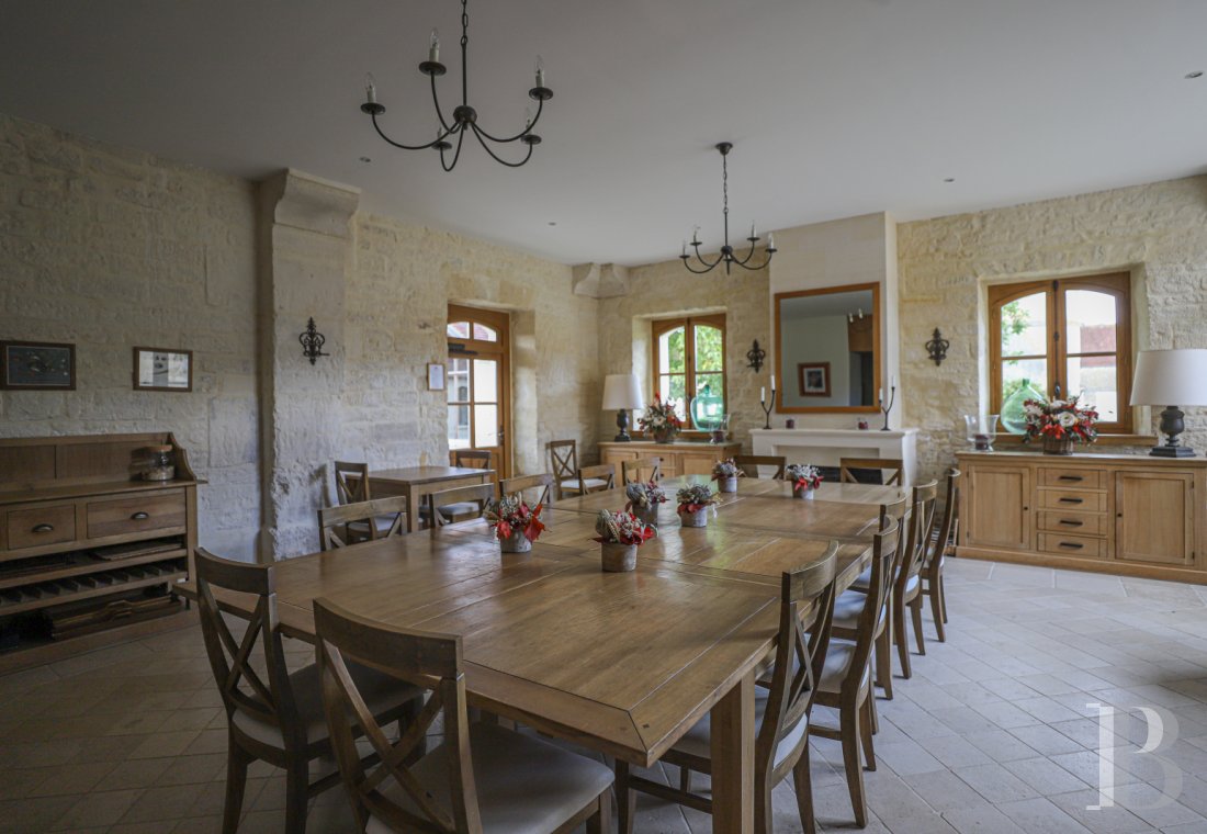 Dans l’Oise, près de Senlis, un vaste corps de ferme du 18e siècle et son pigeonnier transformés en hôtel  - photo  n°18